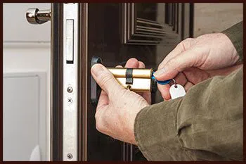 Usa Locksmith Service Clearwater, FL 727-279-0415 Usa Locksmith Service Clearwater, FL 727-279-0415 - 3-locksmith-key-service