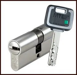 Usa Locksmith Service Clearwater, FL 727-279-0415 Usa Locksmith Service Clearwater, FL 727-279-0415